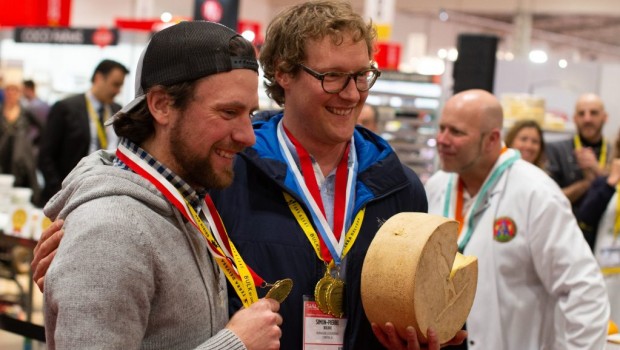 FROMAGE DU QUÉBEC ÉLU GRAND CHAMPION!