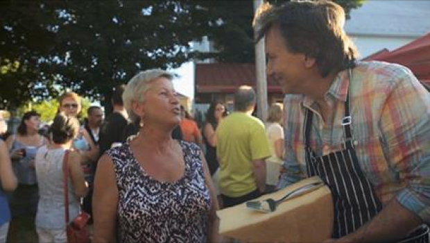 Les Gourmands - Reportage de Francis à la Fromagerie du Presbytère de Ste-Élizabeth de Warwick.